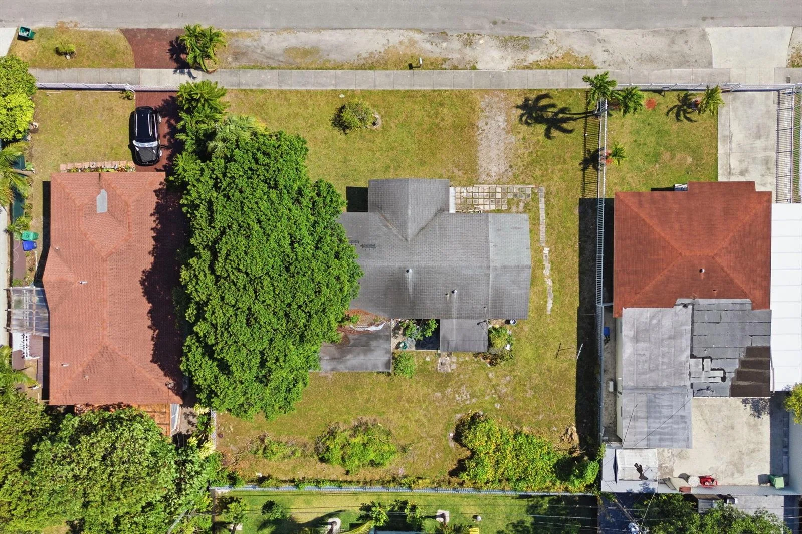 1129 NW 105th Street, Miami, FL 33150