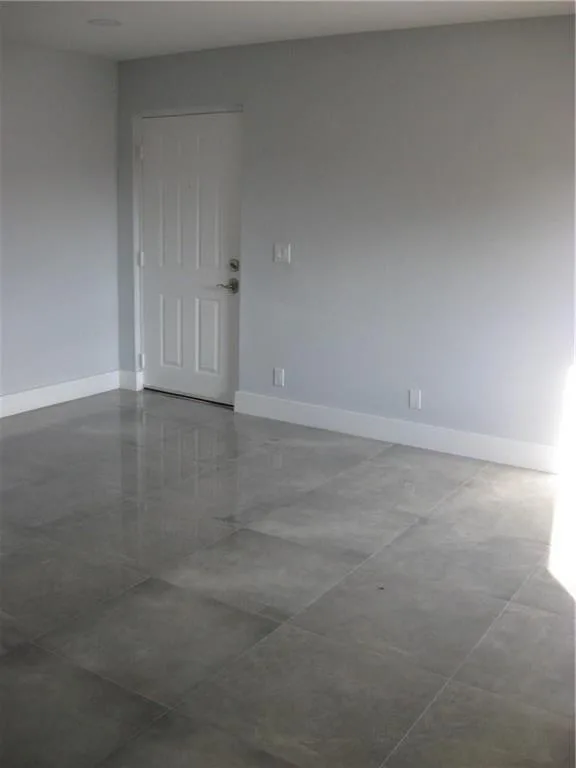 3027 NW 118TH Drive # 220D, Coral Springs, FL 33065 photo 2