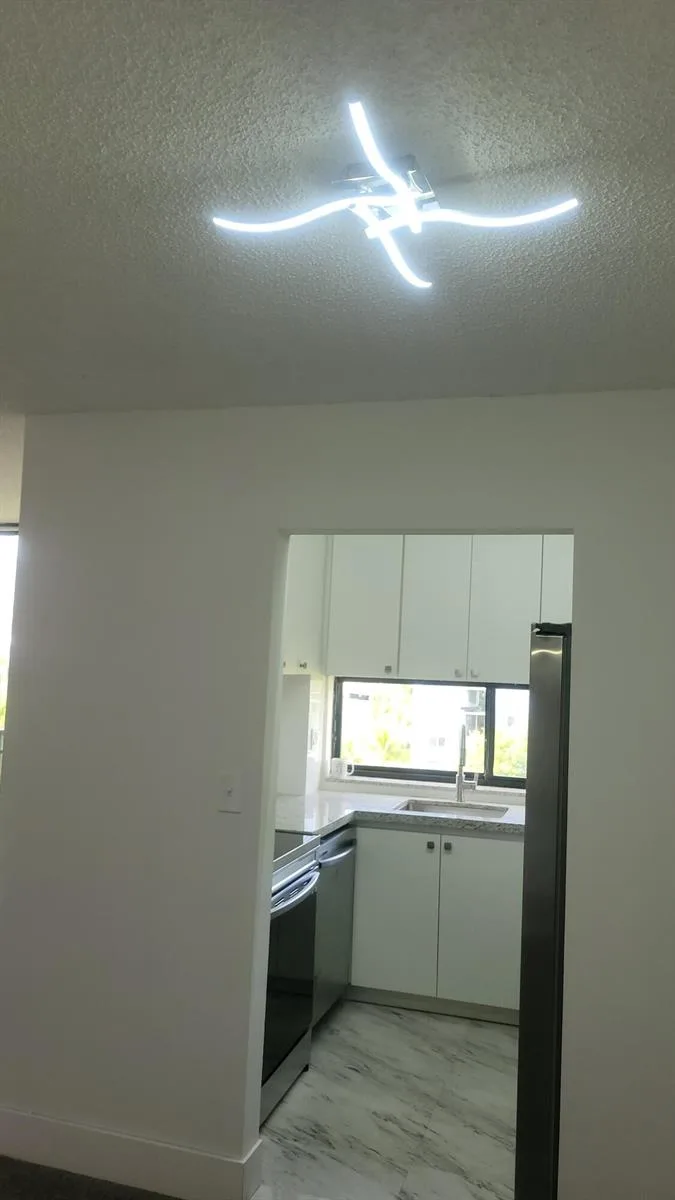 17021 N Bay Road # 608, Sunny Isles Beach, FL 33160 photo 5