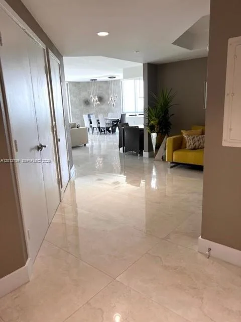 17111 Biscayne Blvd # 2102, North Miami Beach, FL 33160 photo 3