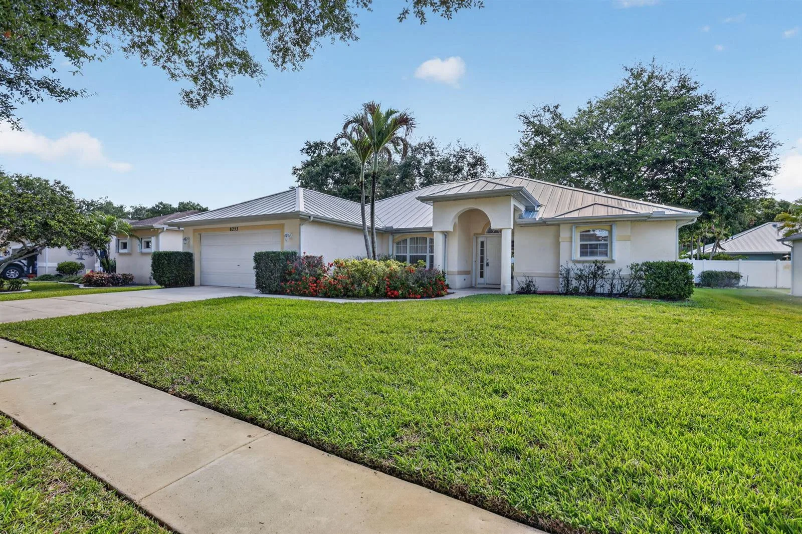8253 Sand Pine Circle, Port St. Lucie, FL 34952 photo 4