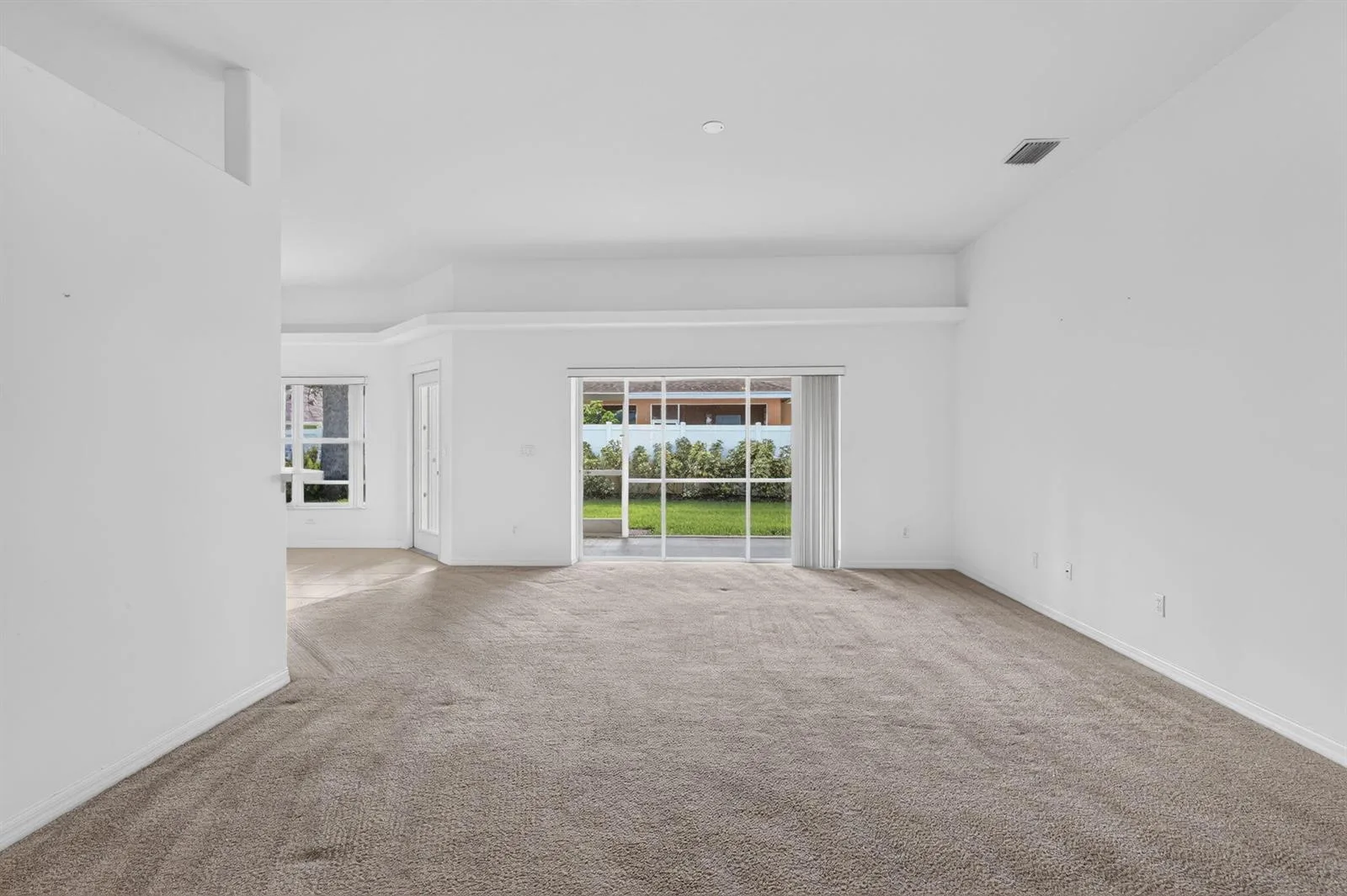 8253 Sand Pine Circle, Port St. Lucie, FL 34952 photo 9