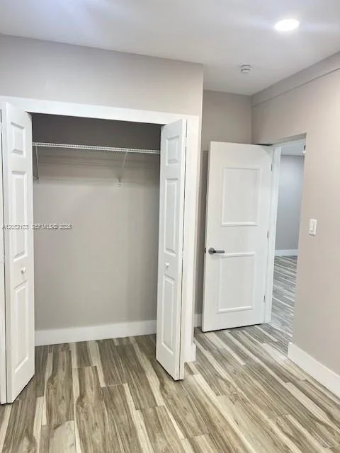 922 NW 2nd St # 2, Miami, FL 33128 photo 3
