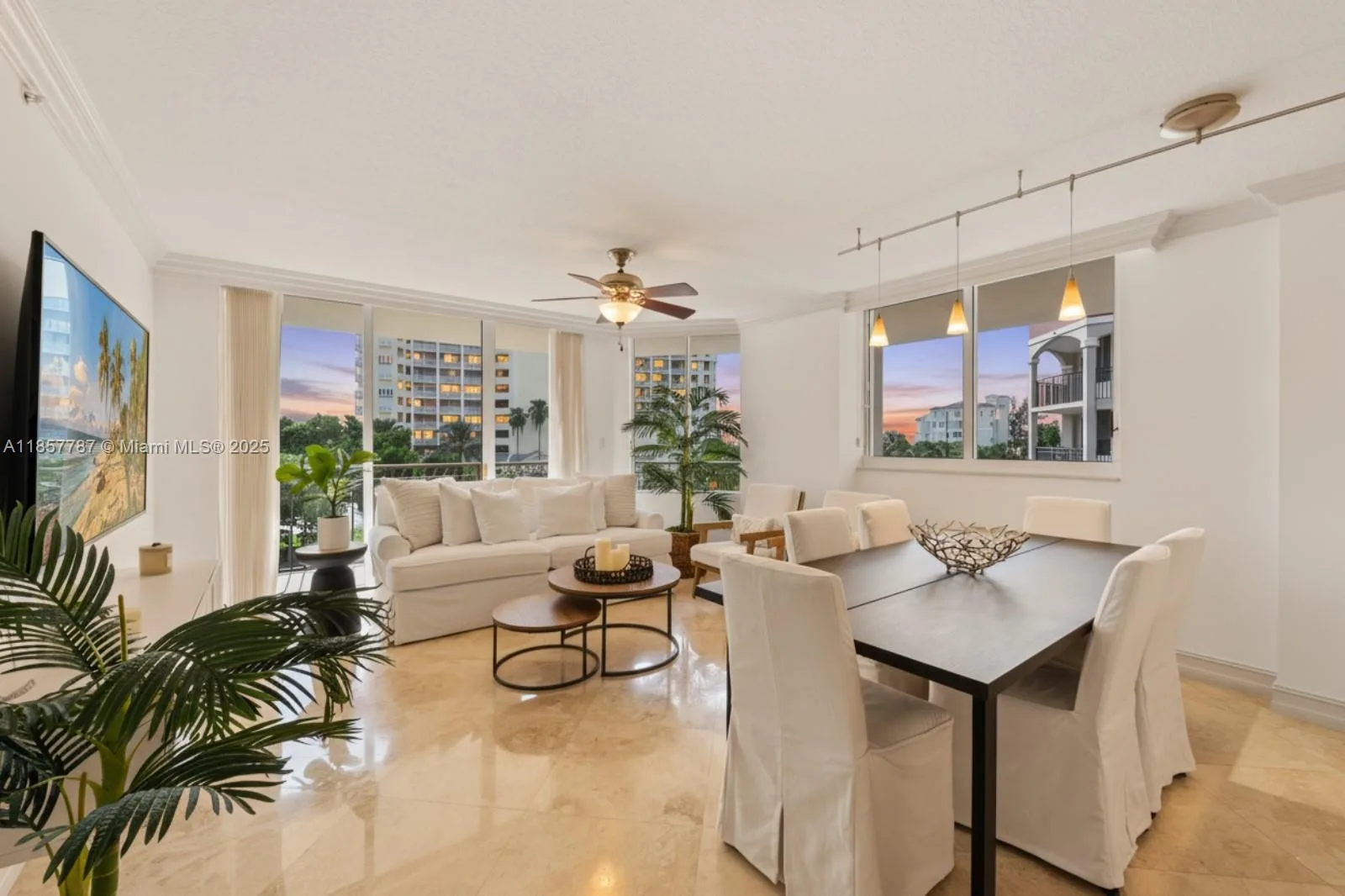 Vue Residences – photo 18