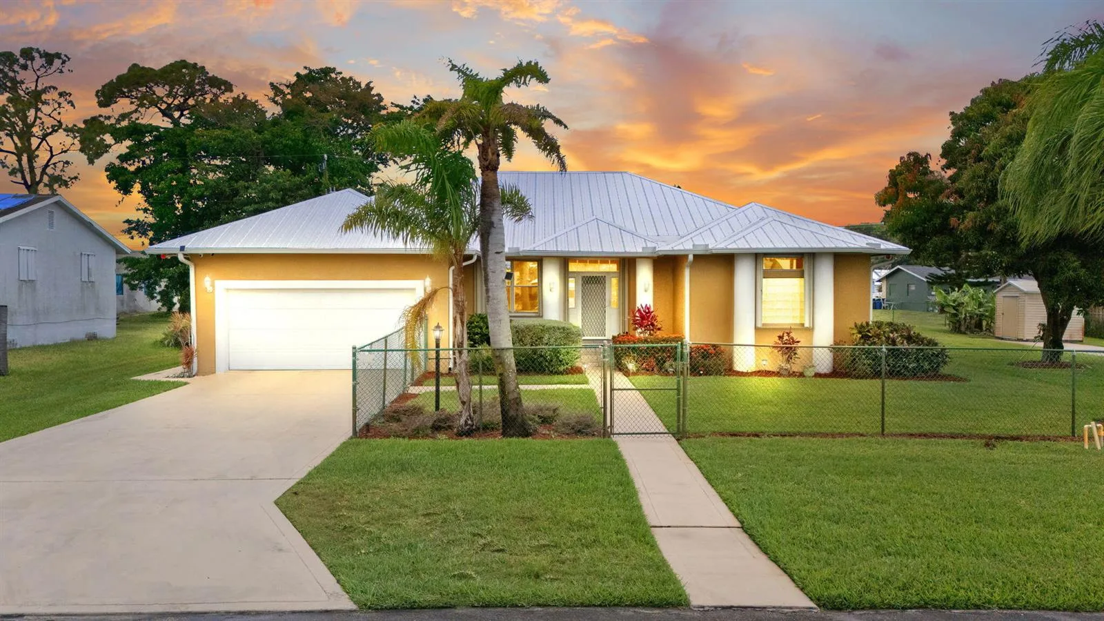 5660 SE Colee Avenue, Stuart, FL 34997
