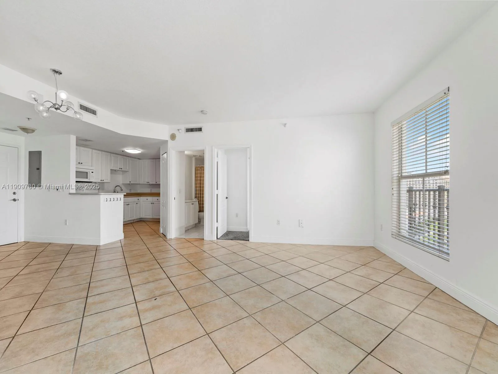 1627 SW 37th Ave # 1103, Miami, FL 33145 photo 7