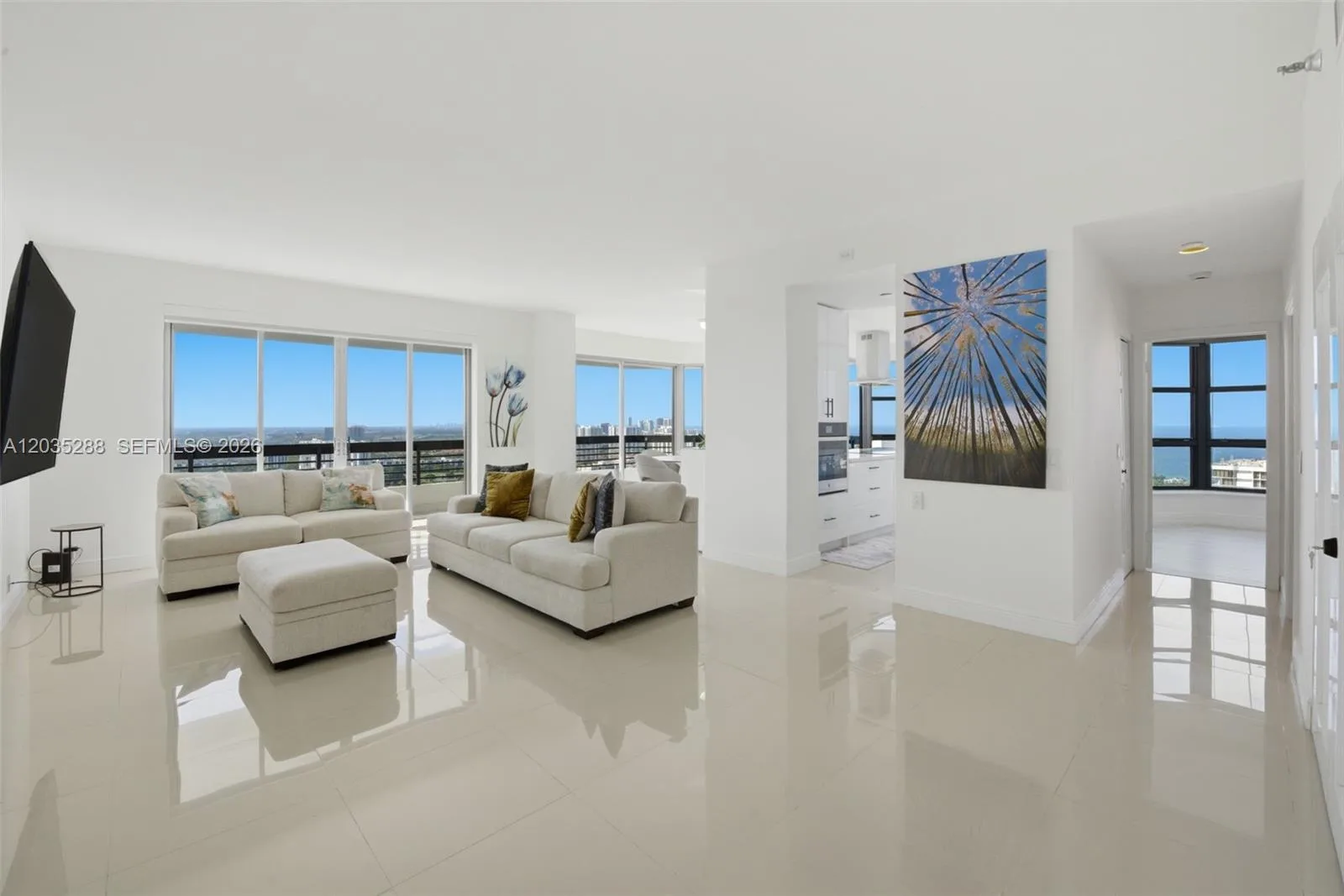 3500 Mystic Pointe Dr # PH5, Aventura, FL 33180