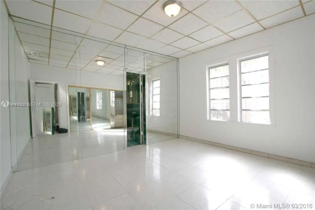 1119 SW 9th St, Miami, FL 33130 photo 6