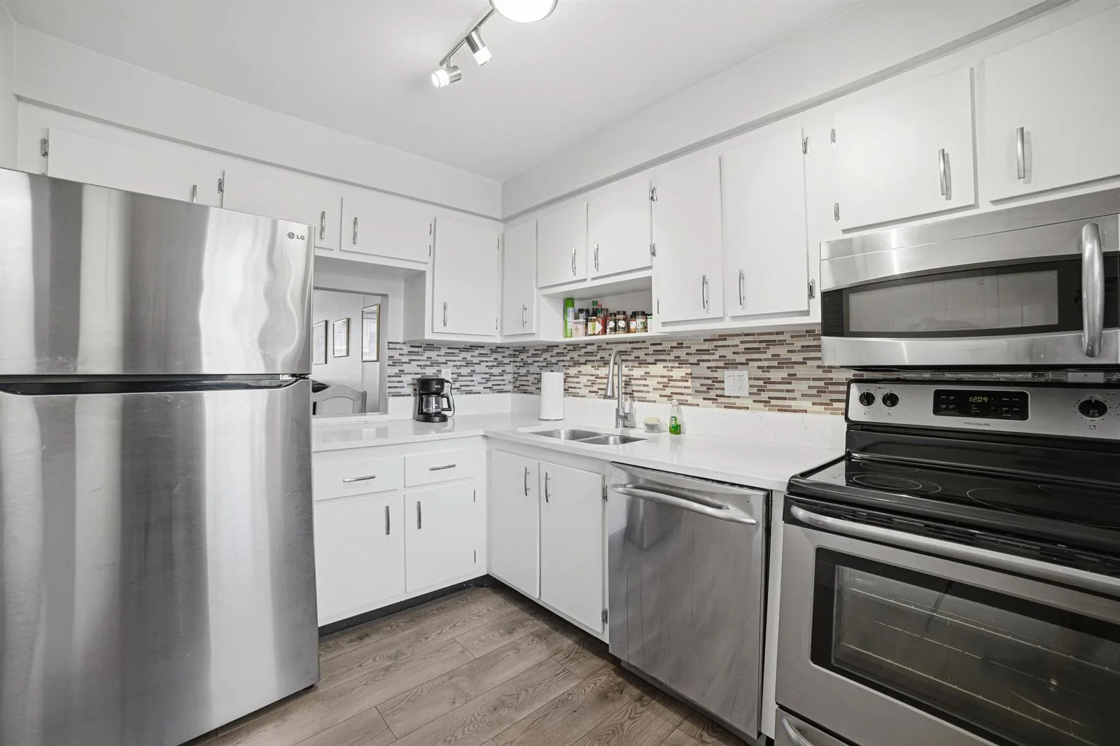367 S Federal Highway # C323, Deerfield Beach, FL 33441 photo 11