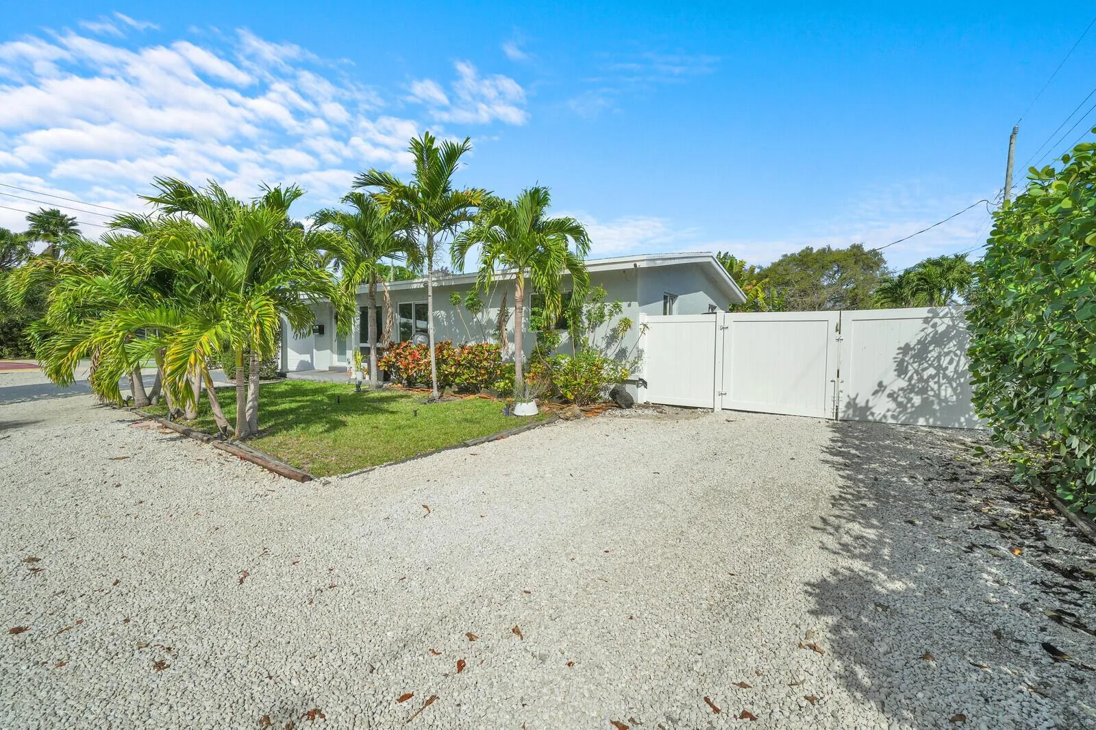 2824 NW 6th Avenue, Wilton Manors, FL 33311