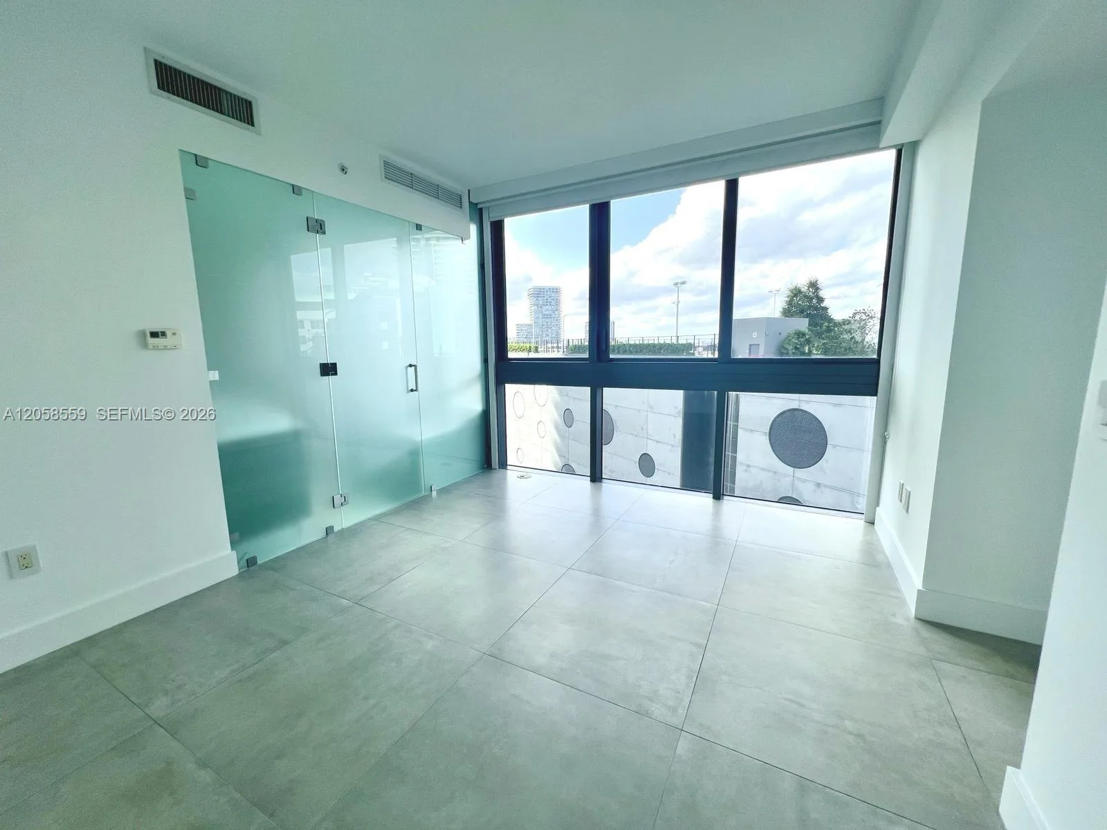 650 NE 32nd St # 908, Miami, FL 33137 photo 11