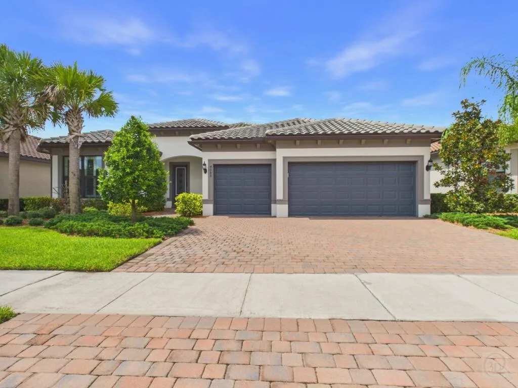 4088 BASKET OAK Circle, Vero Beach, FL 32967