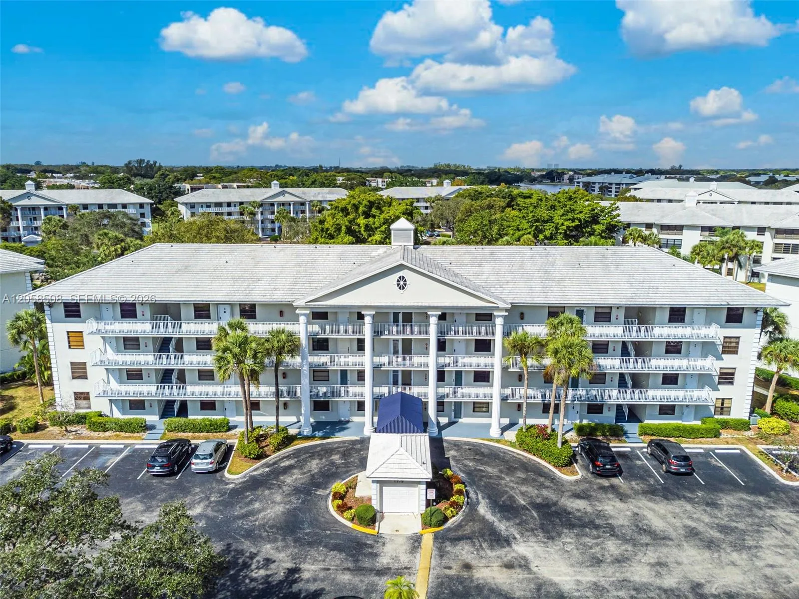 1719 Whitehall Dr # 304, Davie, FL 33324
