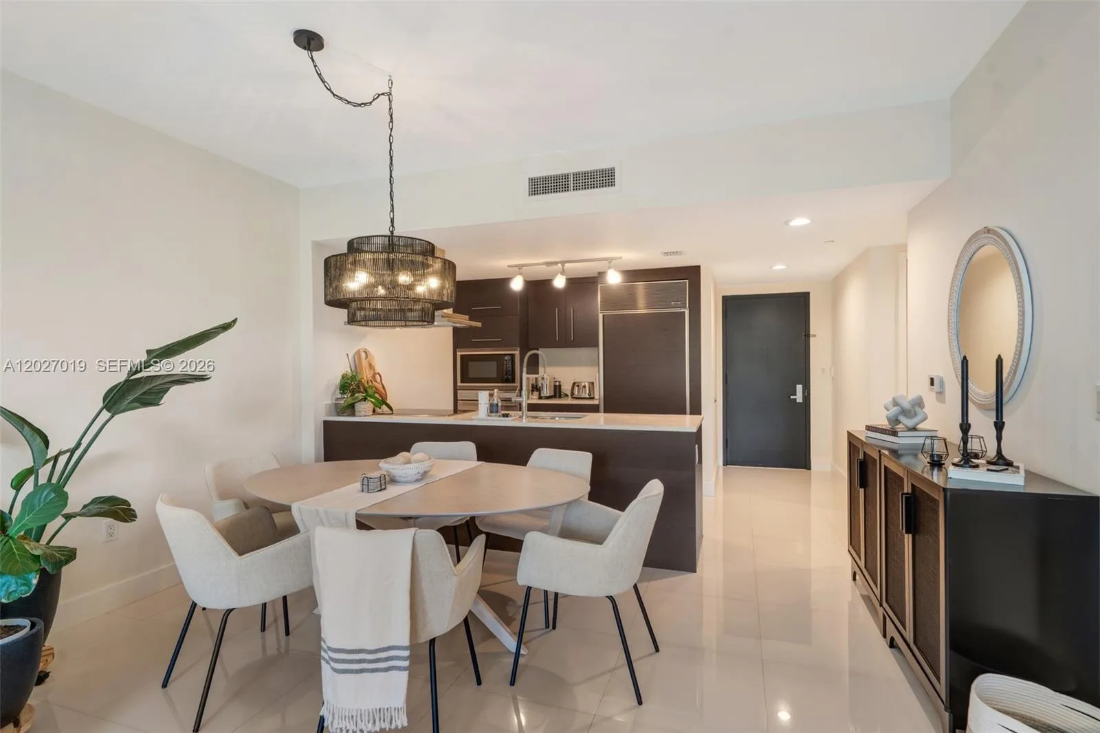 495 Brickell Ave # 409, Miami, FL 33131 photo 4