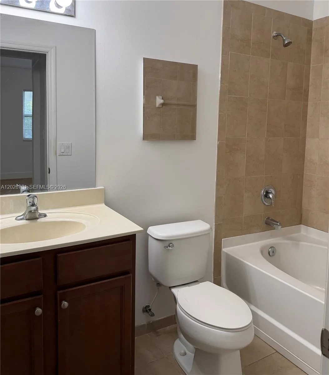 8960 NW 97th Ave # 216, Doral, FL 33178 photo 5