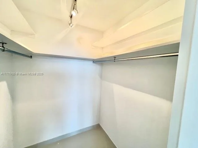 1000 West Ave # PH-07, Miami Beach, FL 33139 photo 11