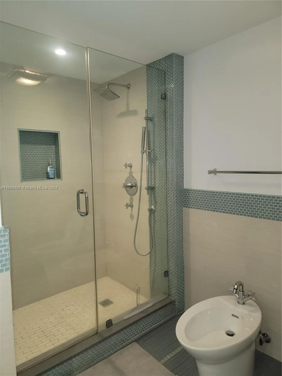 199 Ocean Lane Dr # 1206, Key Biscayne, FL 33149 photo 13