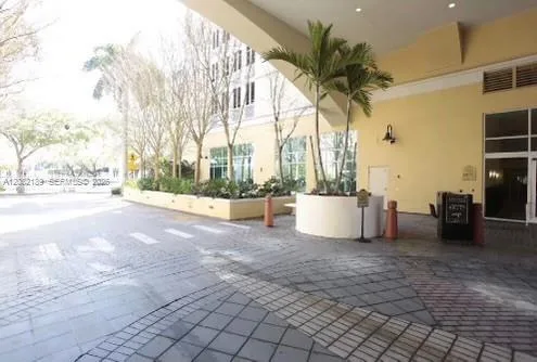 7350 SW 89th St # 1102S, Miami, FL 33156