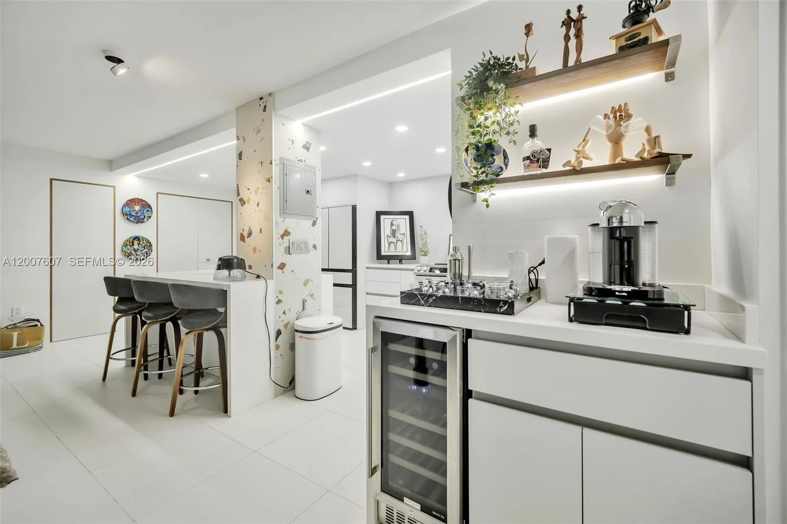 6801 Indian Creek Dr # 304, Miami Beach, FL 33141