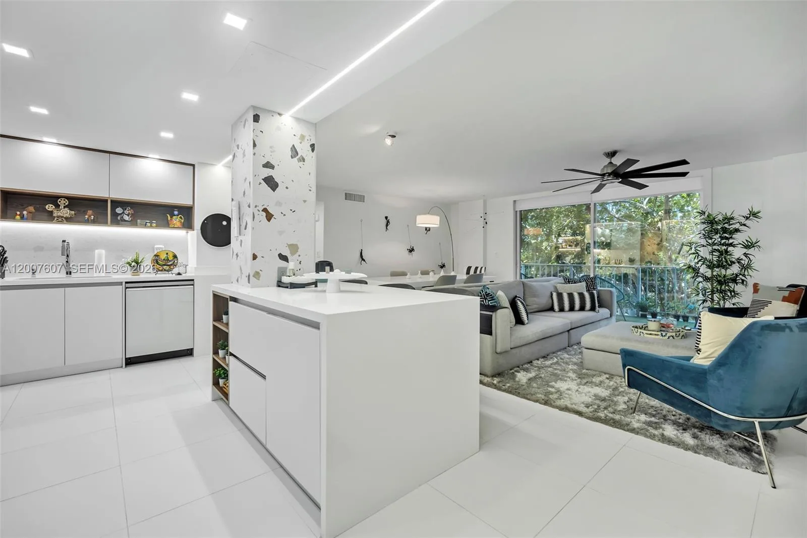 6801 Indian Creek Dr # 304, Miami Beach, FL 33141 photo 3