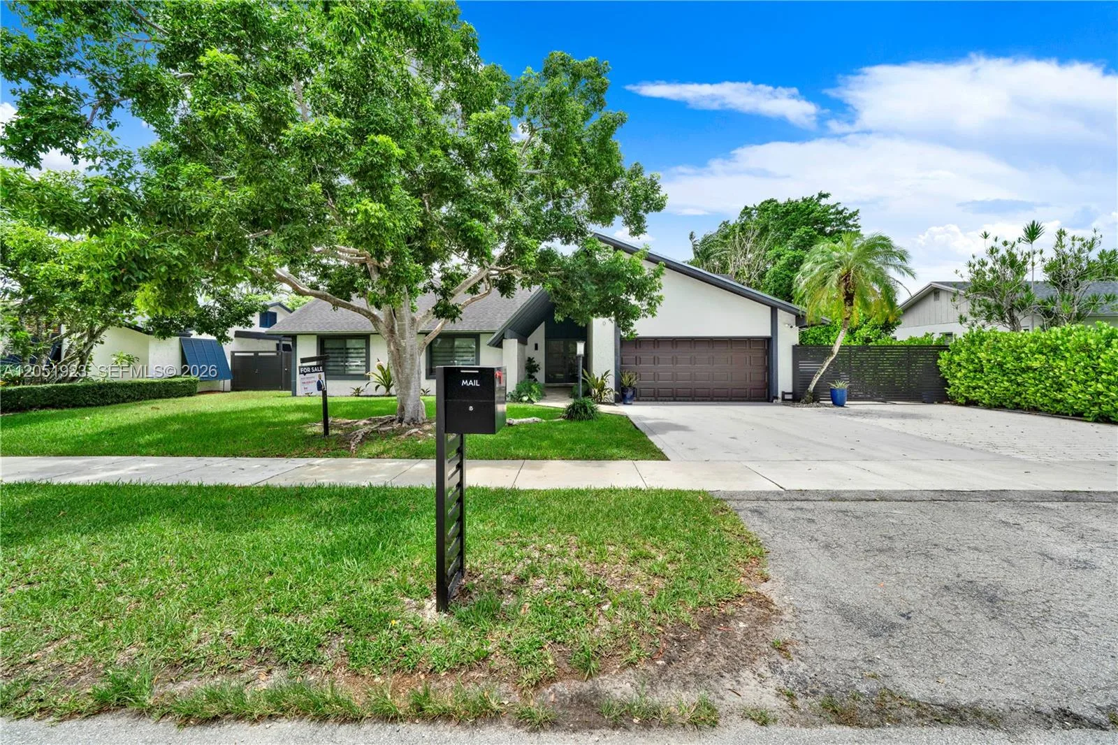 13370 SW 99th Ter, Miami, FL 33186