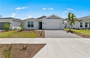 601 Oasis Lake Place, Lehigh Acres, FL 33936