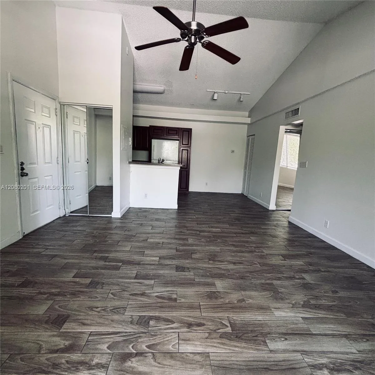 701 Lyons Rd # 13207, Coconut Creek, FL 33063