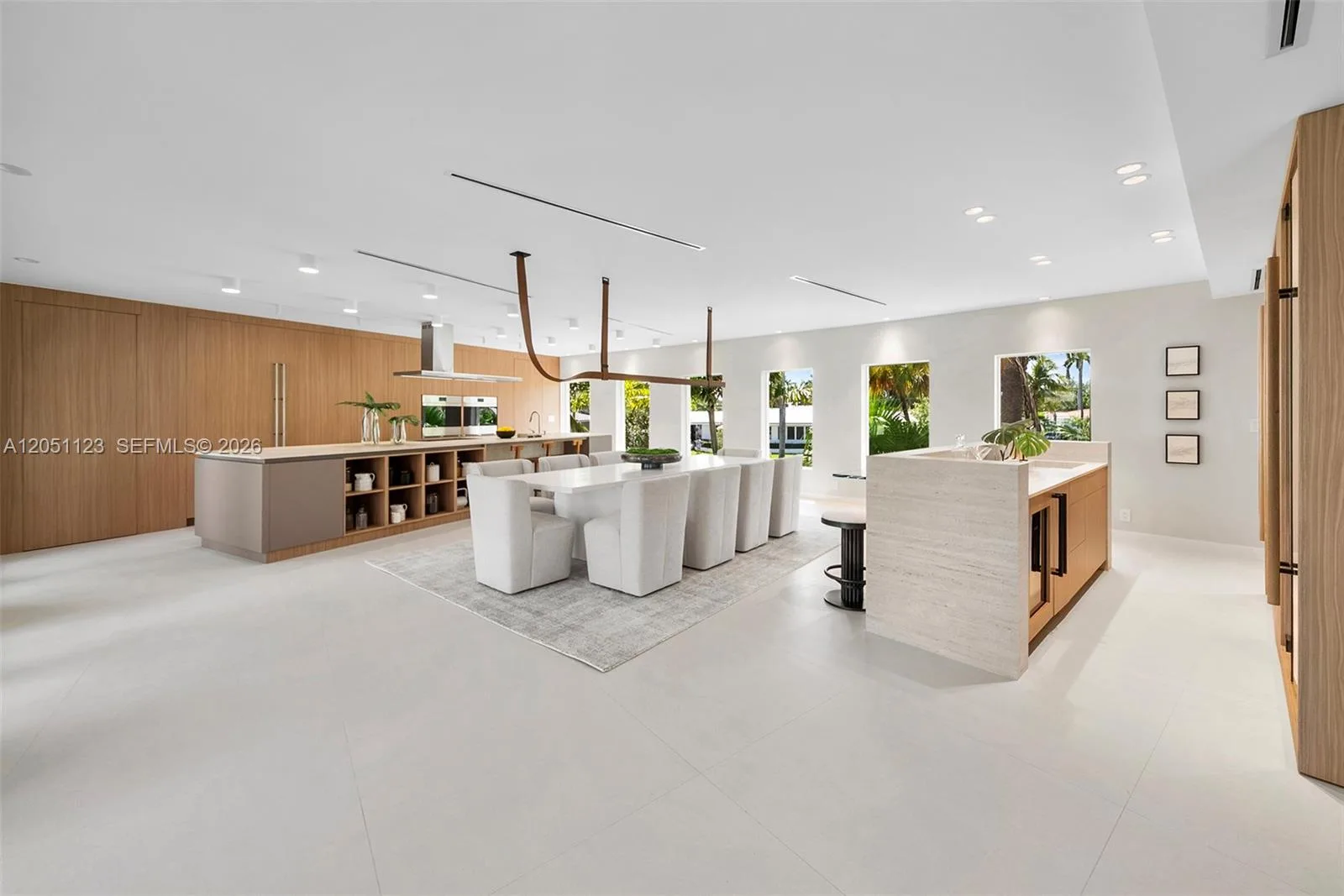 900 N Northlake Dr, Hollywood, FL 33019 photo 5