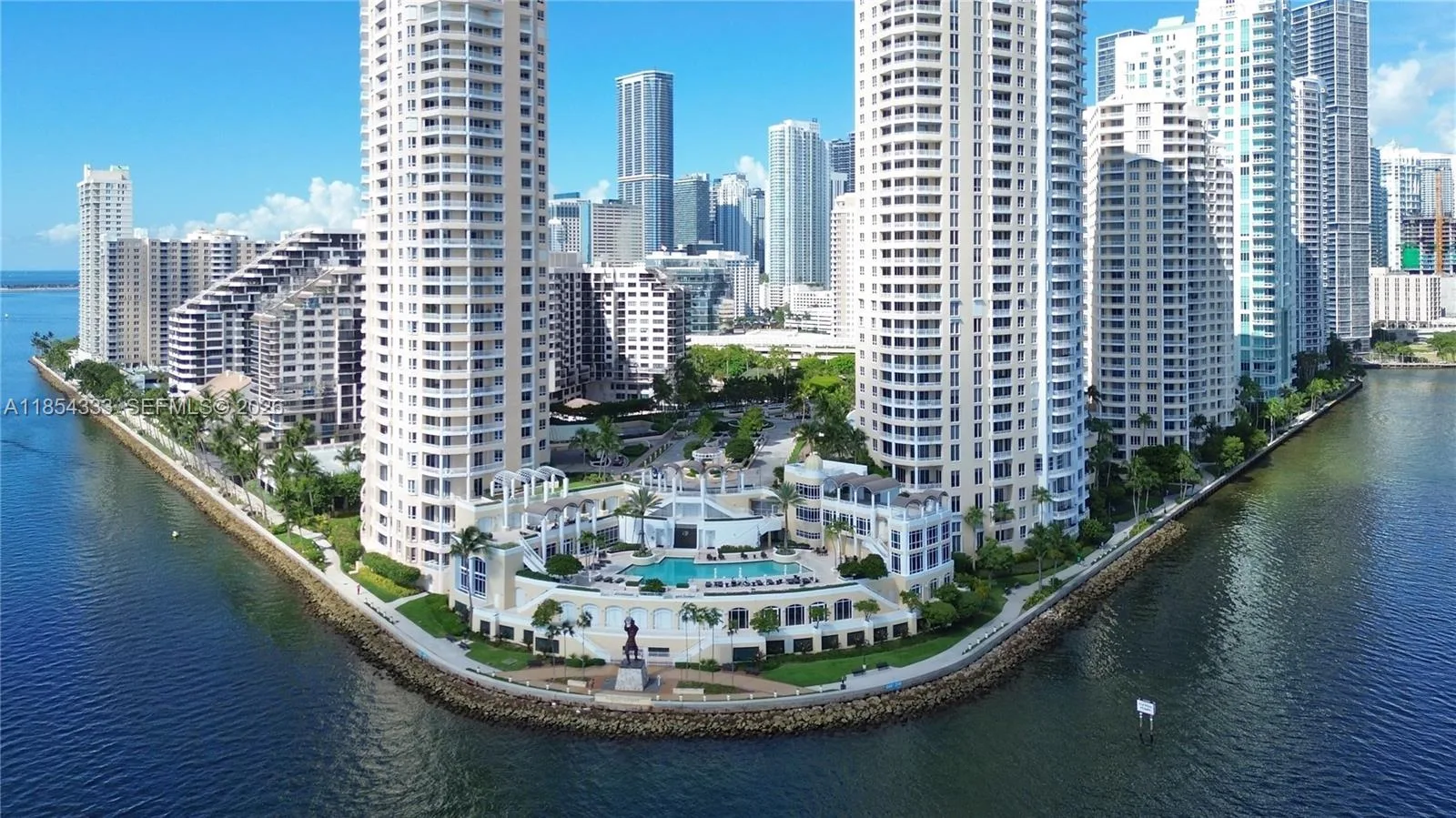 848 Brickell Key Dr # 306, Miami, FL 33131