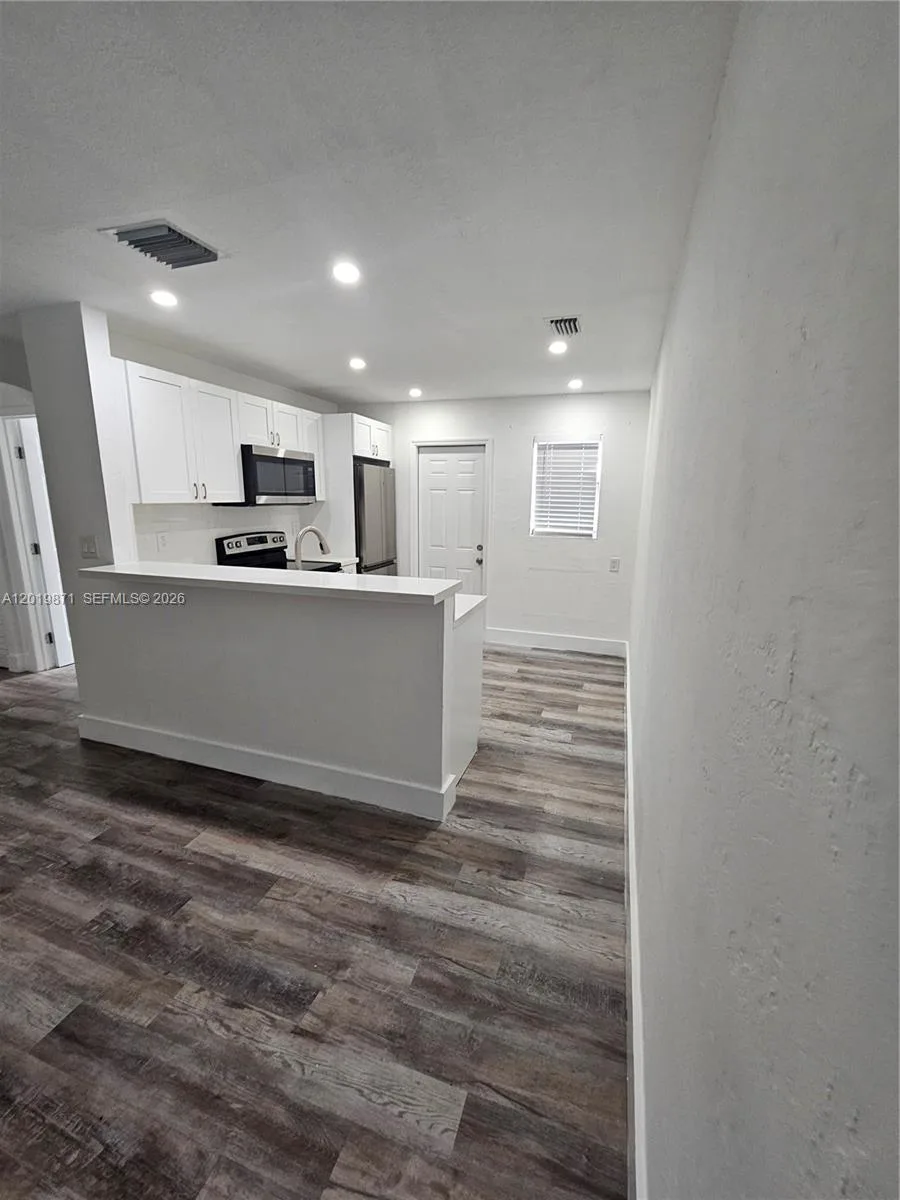 2034 Taylor St # 2034, Hollywood, FL 33020 photo 4