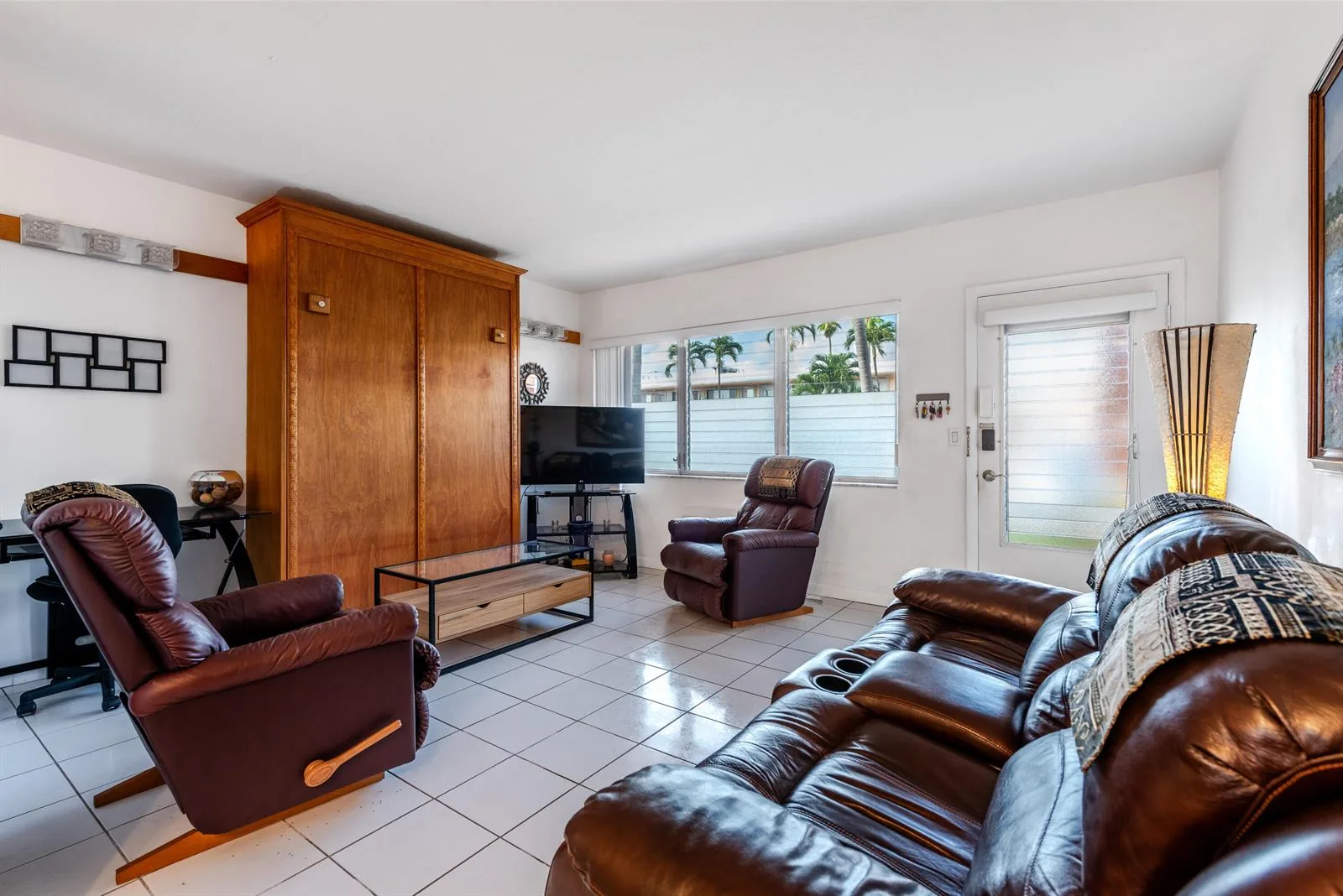 925 SW 11th Avenue # 3j, FL 33009 photo 7