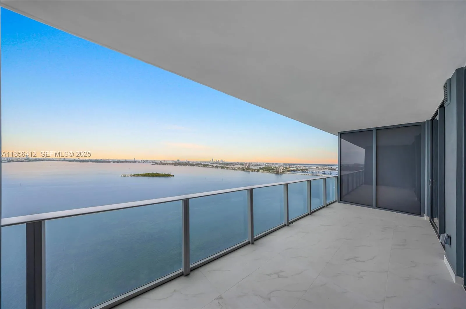700 NE 24th St # 2704, Miami, FL 33137 photo 9