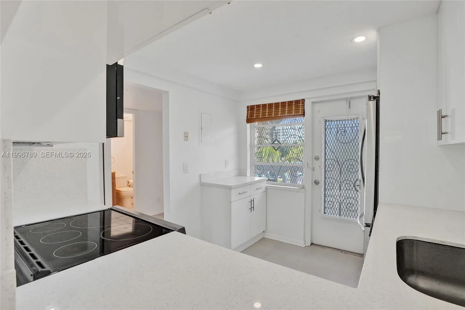 3181 S Ocean Dr # 306 W, Hallandale Beach, FL 33009 photo 10