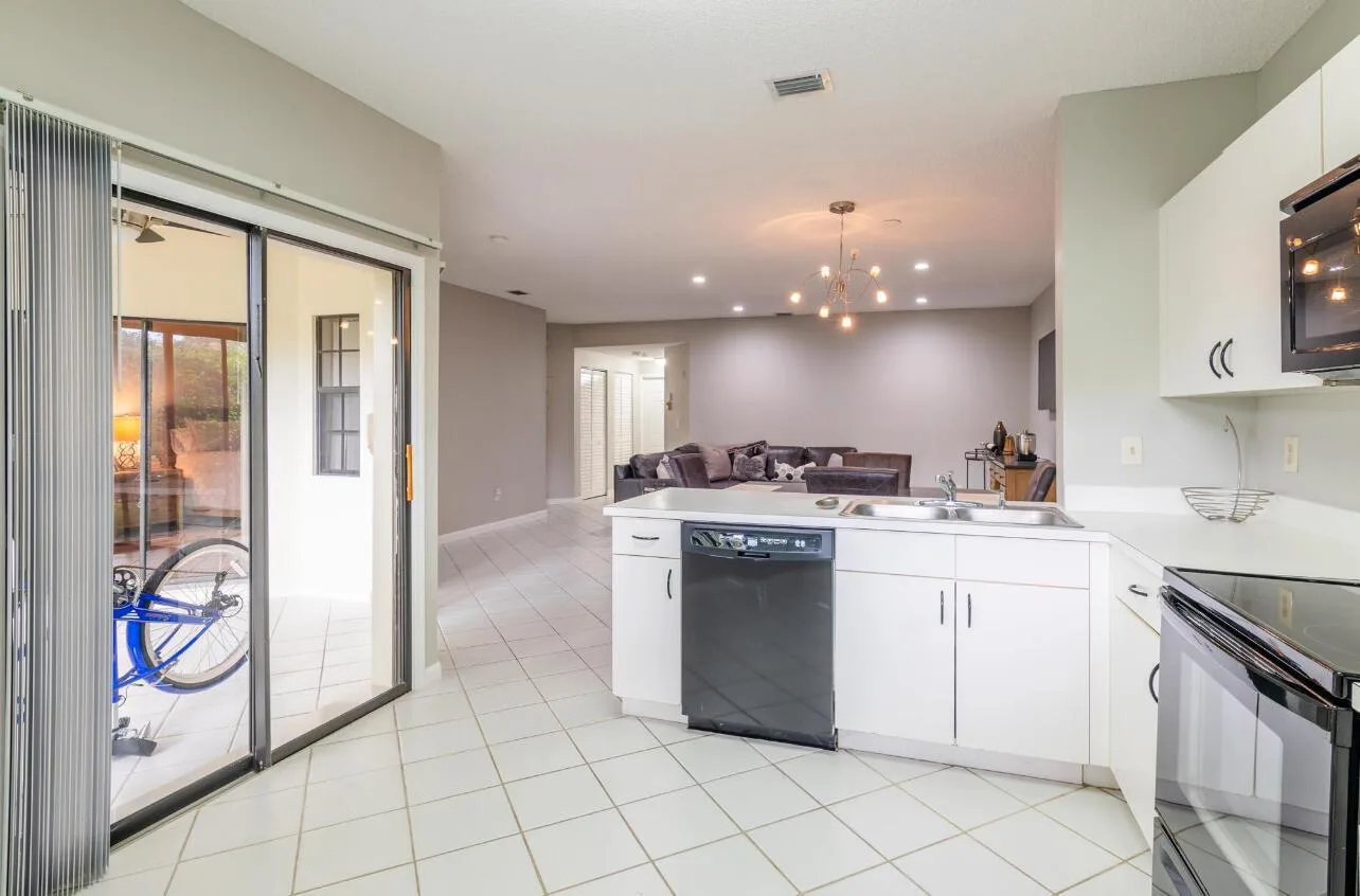 6666 MONTEGO BAY Boulevard # E, Boca Raton, FL 33433 photo 9