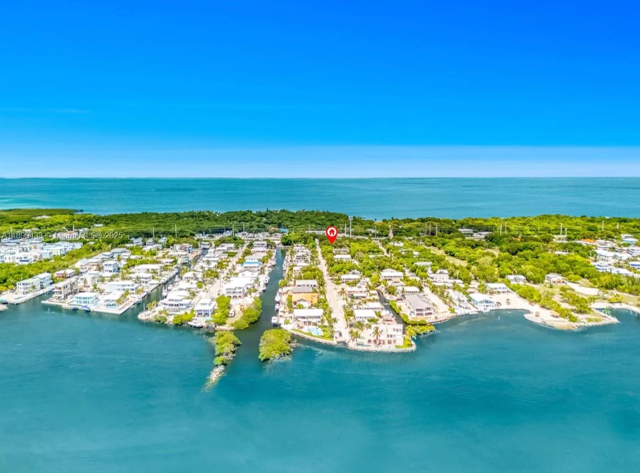 933 Lobster Ln, Key Largo, FL 33037 photo 2