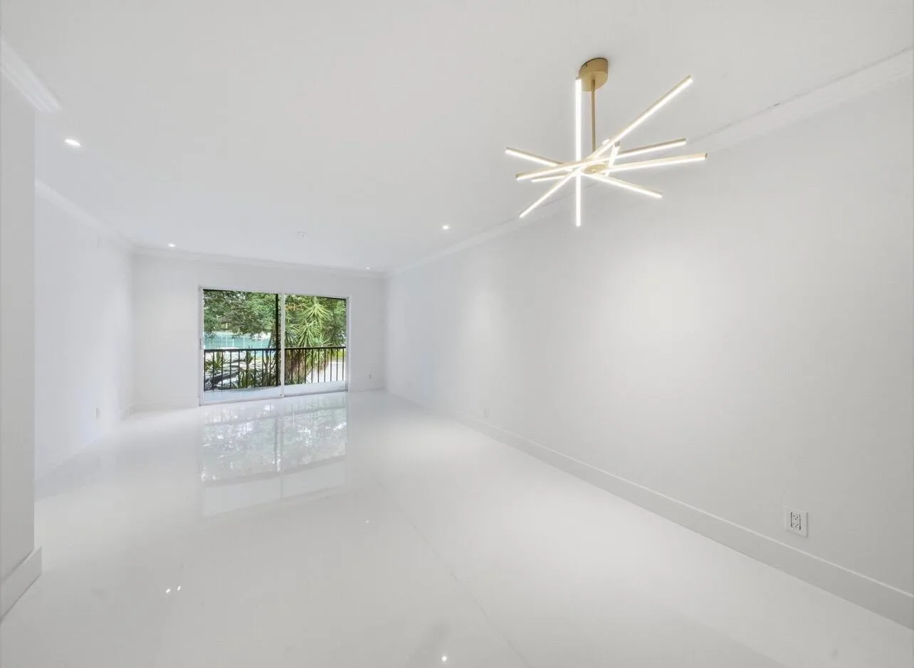 3125 Oakland Shores Drive # B203, Oakland Park, FL 33309