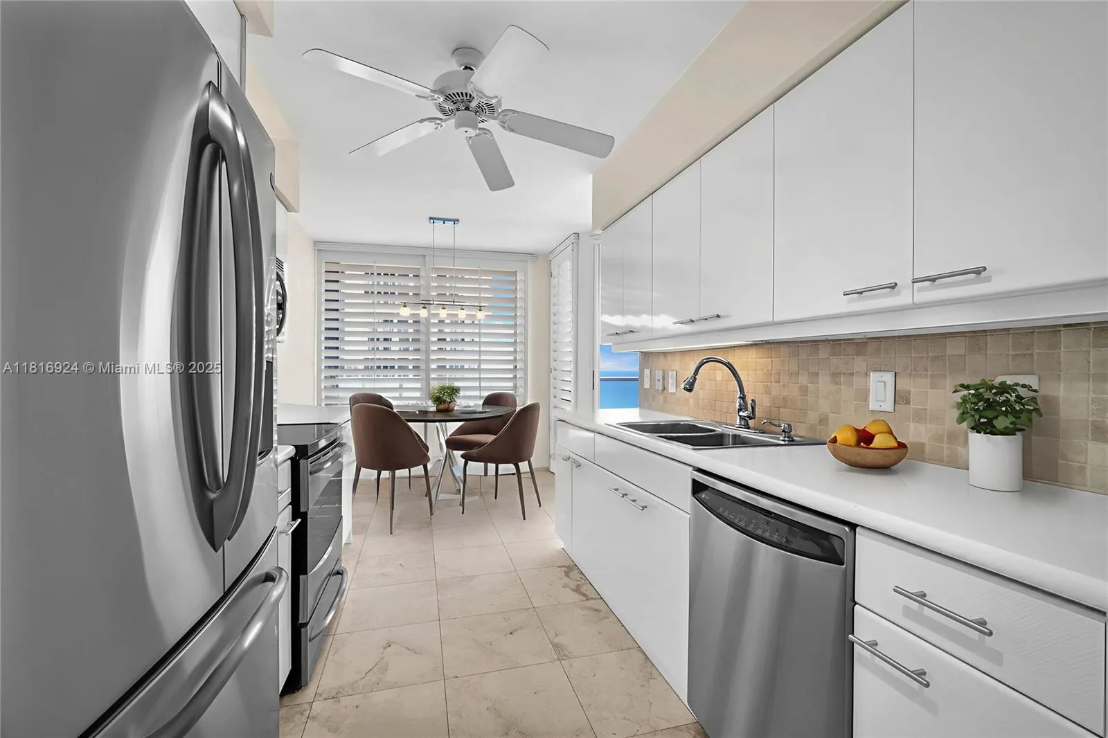 16445 Collins Ave # 1426, Sunny Isles Beach, FL 33160 photo 10