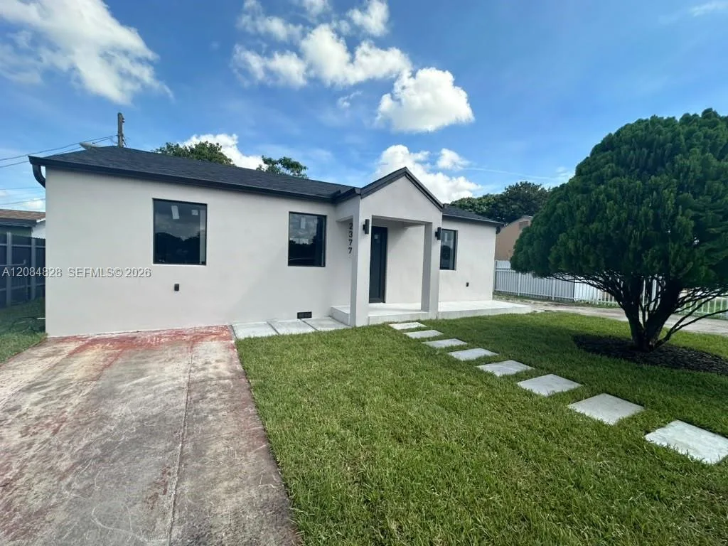 2377 NW 84th St # N/A, Miami, FL 33147