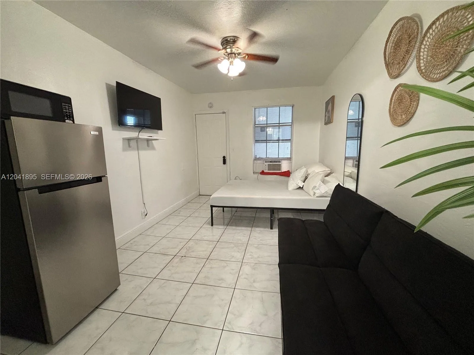 1843 Dewey St # 118, Hollywood, FL 33020