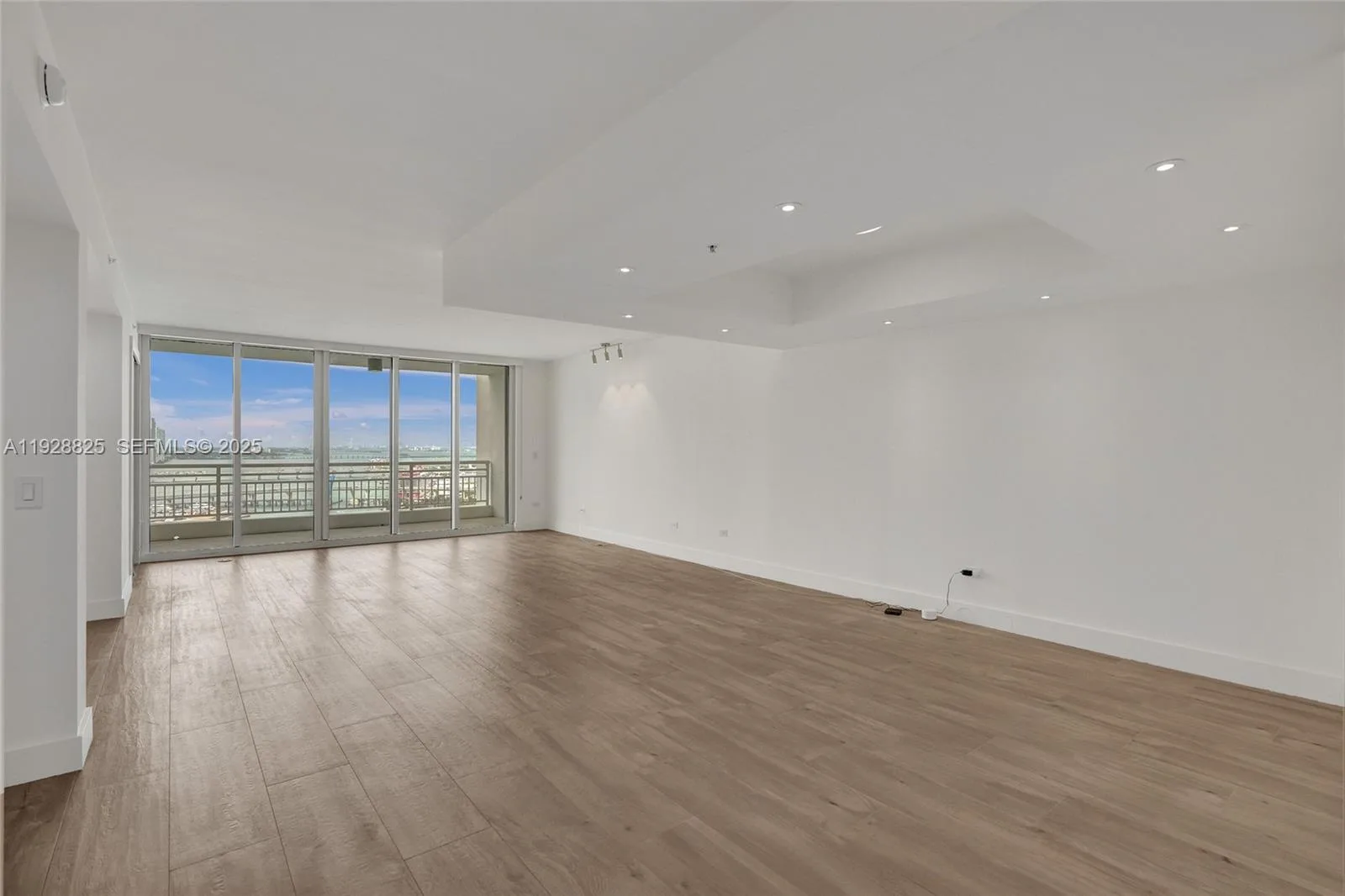 848 Brickell Key Dr # 3206, Miami, FL 33131 photo 11