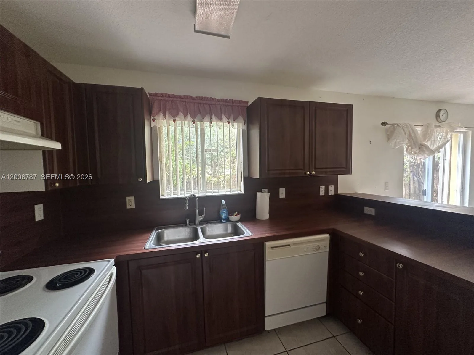 7125 NW 173rd Dr # 2401, Hialeah, FL 33015 photo 2