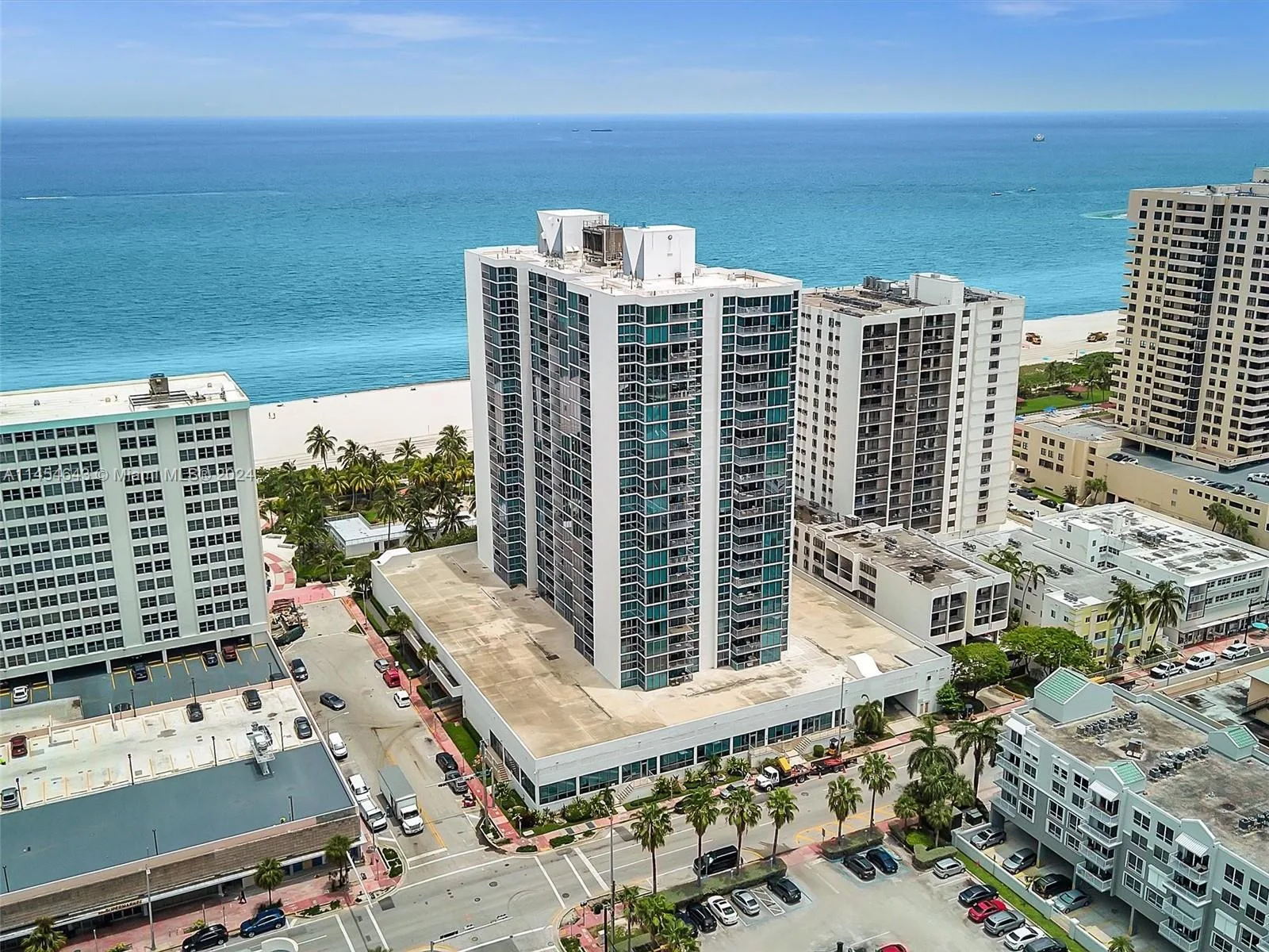 2655 Collins Ave # 706, Miami Beach, FL 33140