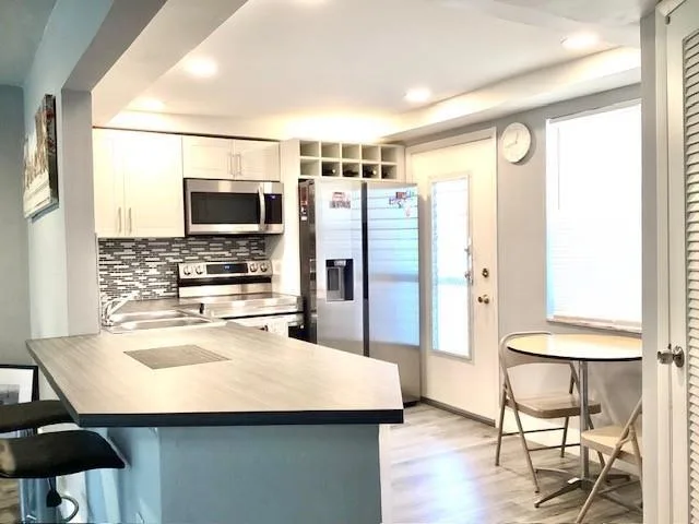 1101 NE 191ST Street # H301, Miami, FL 33179 photo 3