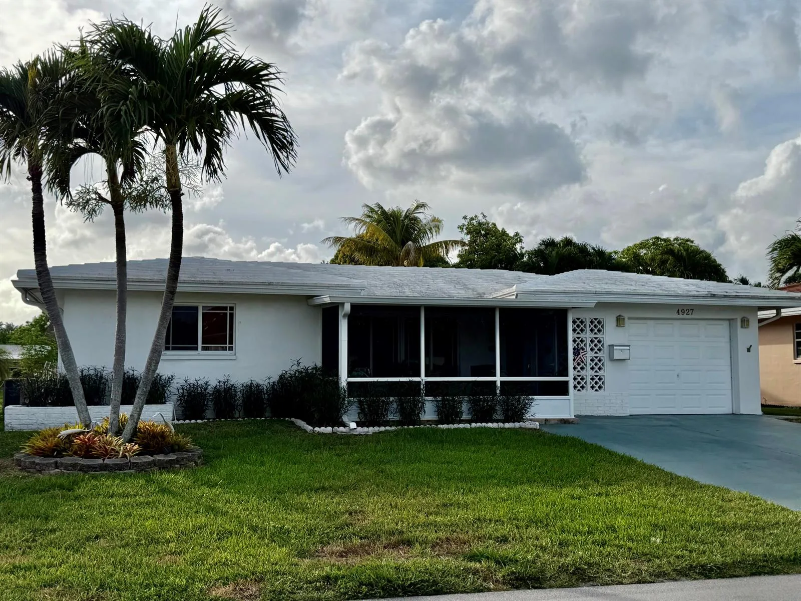 4927 NW 47th Terrace, Tamarac, FL 33319