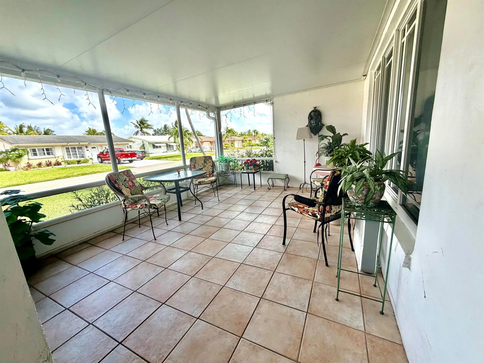 4927 NW 47th Terrace, Tamarac, FL 33319 photo 9
