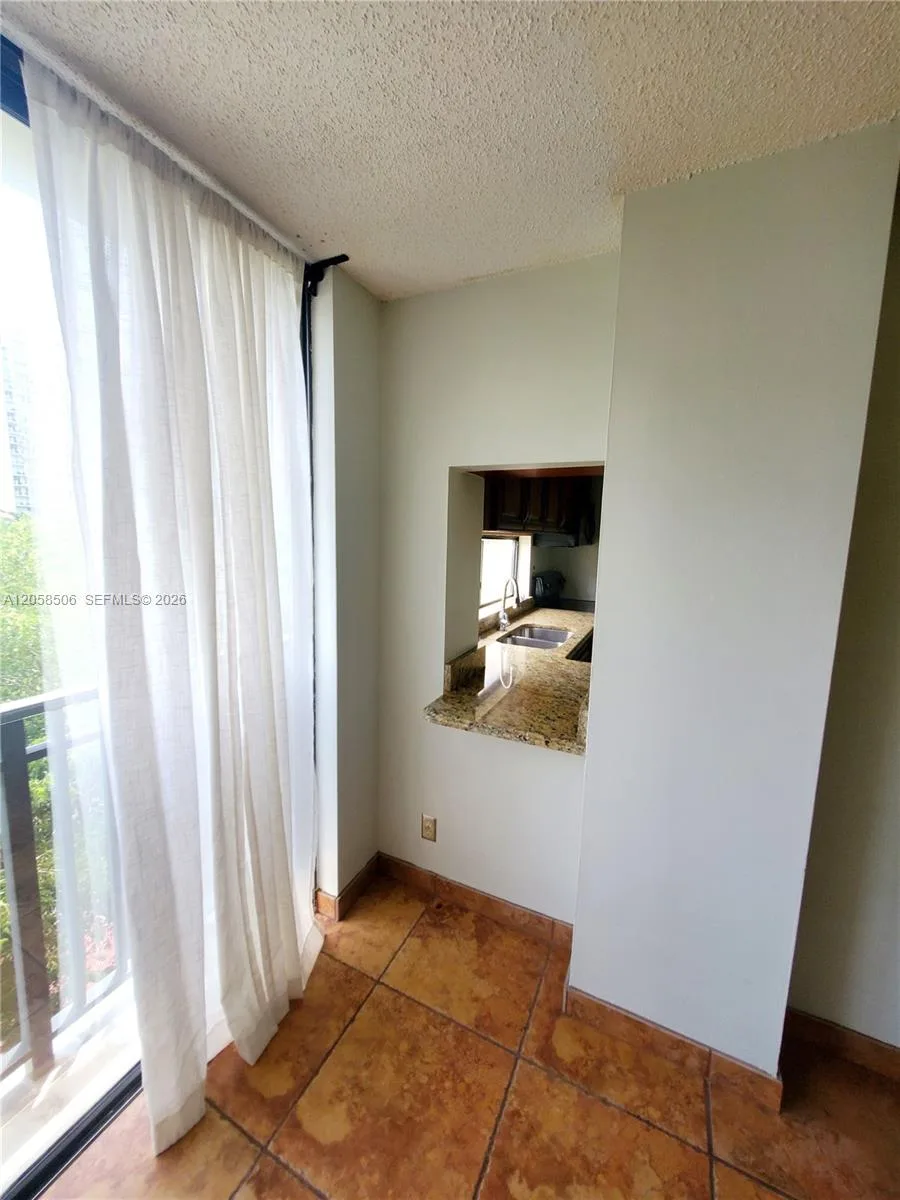 17021 N Bay Rd # 618, Sunny Isles Beach, FL 33160 photo 11