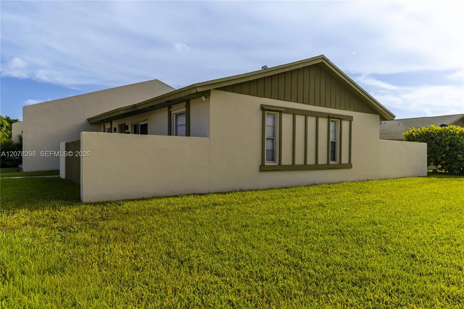 11900 SW 110th St Cir E, Miami, FL 33186 photo 3