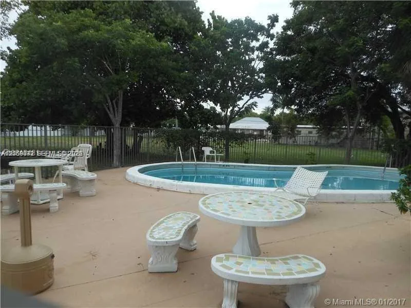 348 S Federal Hwy # 24, Dania Beach, FL 33004 photo 11