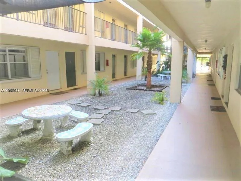 348 S Federal Hwy # 24, Dania Beach, FL 33004 photo 12