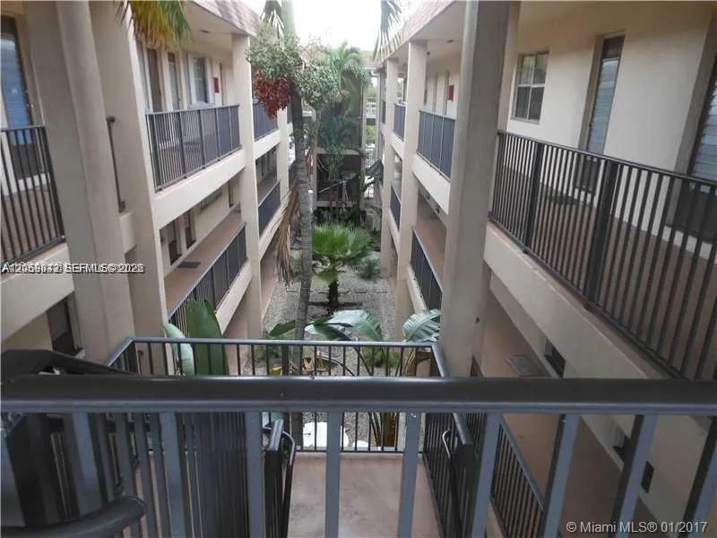 348 S Federal Hwy # 24, Dania Beach, FL 33004 photo 13
